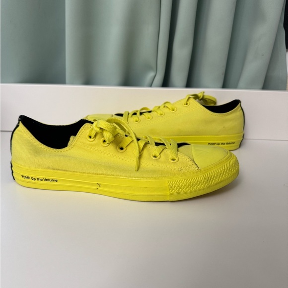 Converse OPI x Chuck Taylor All Star Low 'Pump Up the Volume. Rare! - Picture 4 of 9
